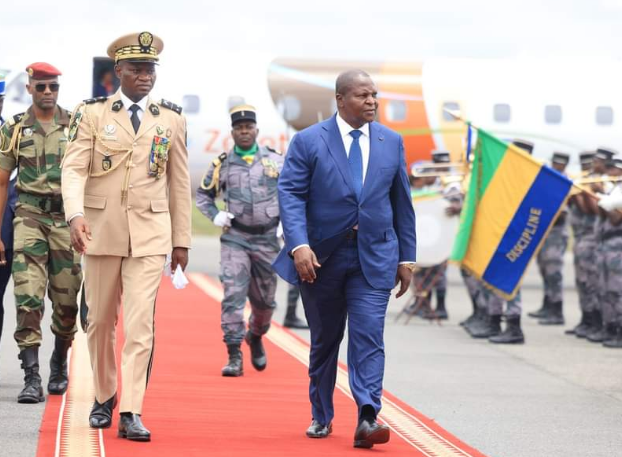 Gabon-clôture du dialogue National : Archange Touadera est à Libreville
