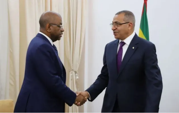 Coopération : Alexandre Barro Chambrier rencontre le Président Manuel Vila Nova