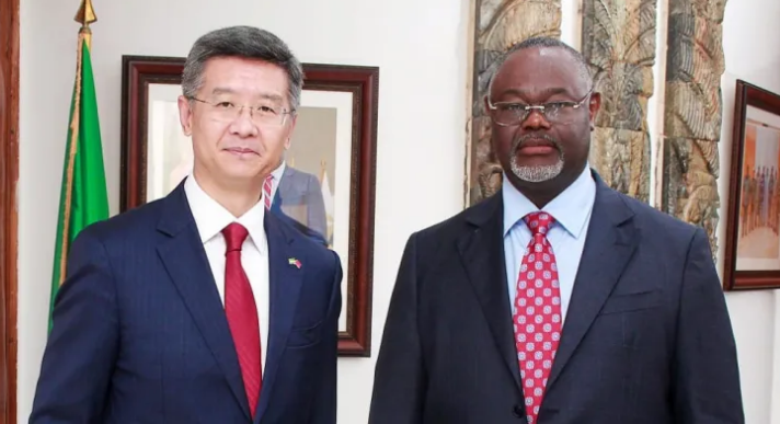 Le Gabon et la Chine renforcent leur coopération dans le secteur minier