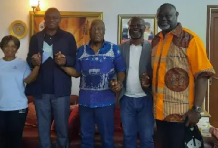 Gabon:  entretien entre Oligui Nguema et  Ondo Ossa