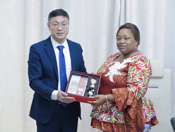 Coopération : vers l’intégration du Mandarin dans le système éducatif gabonais