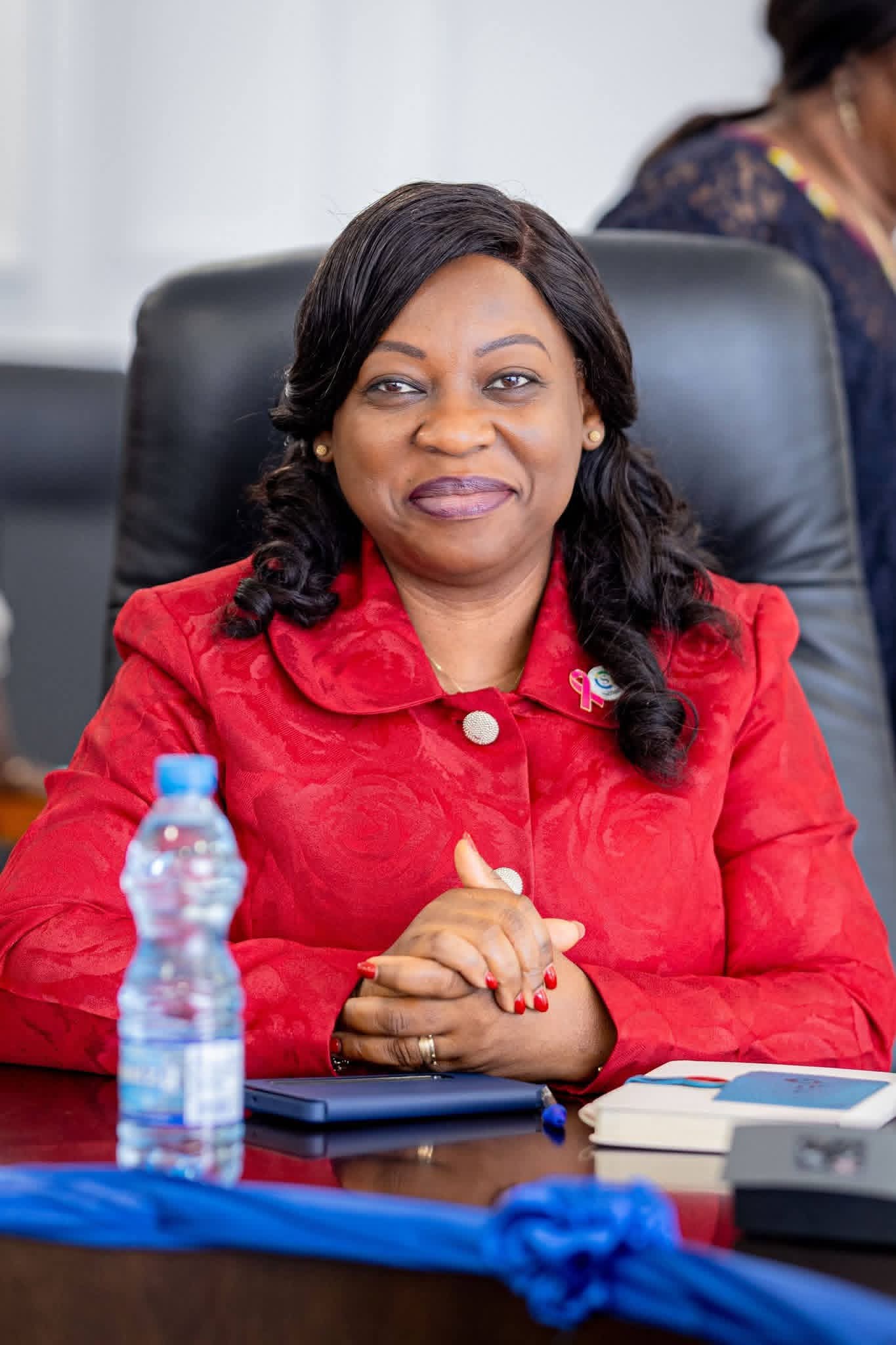 Nadia Christelle Koye désignée  présidente  du Réseau des femmes sénatrices du Gabon